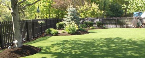 wide-backyard-artificial-lawn